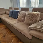 Famille Apartment