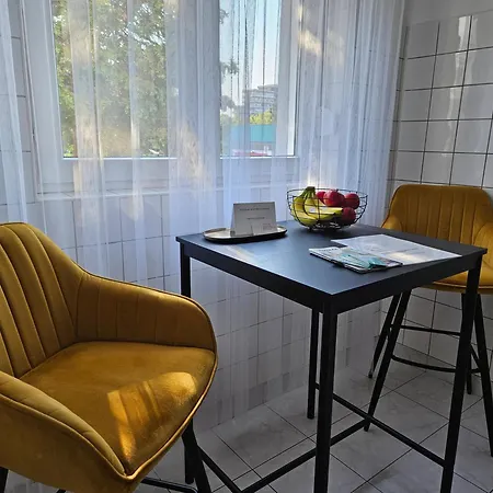 Famille Apartamento *